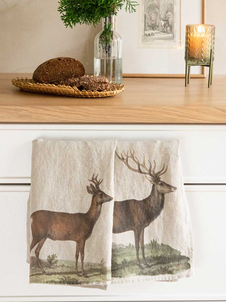 Towels 42X60 Deer and  Roe Deer